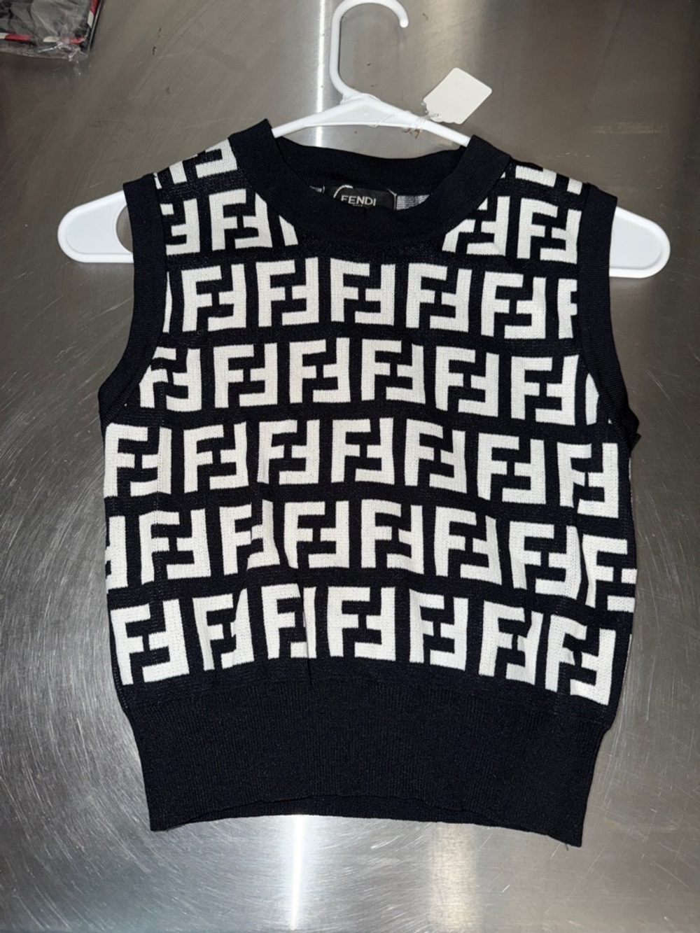 Fendi XS MONOGRAM black and White FF Logo Knit Sleeveless Top